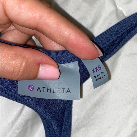 Athleta workout tank - Picture 5 of 5